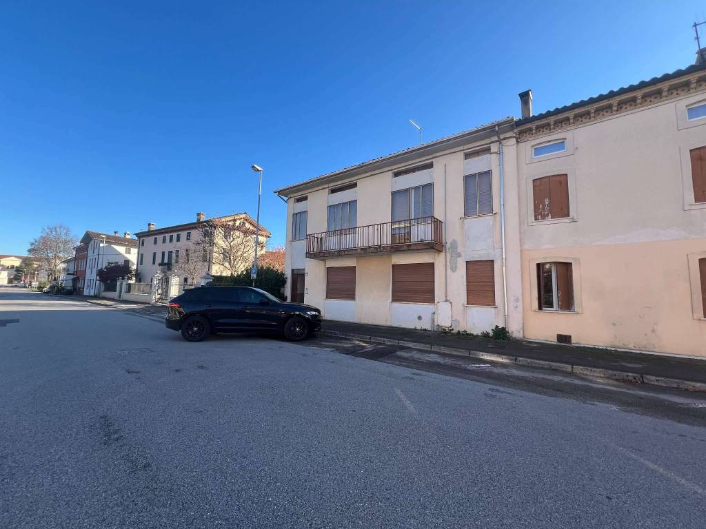 intera palazzina in vendita a Malo