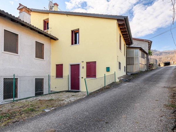 casa indipendente in vendita a Malo in zona San Tomio