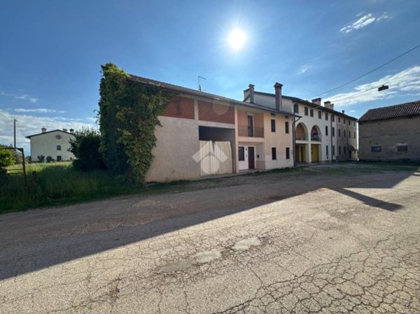 casa indipendente in vendita a Malo