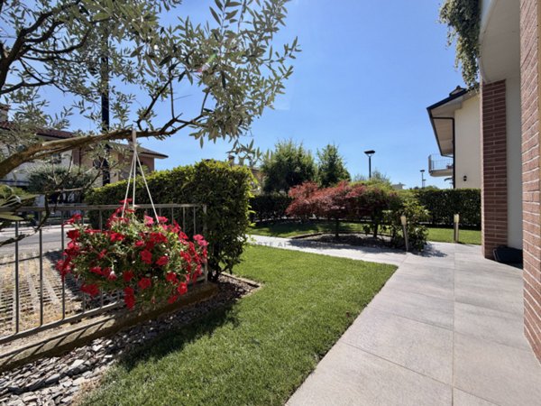 casa indipendente in vendita a Malo in zona San Tomio