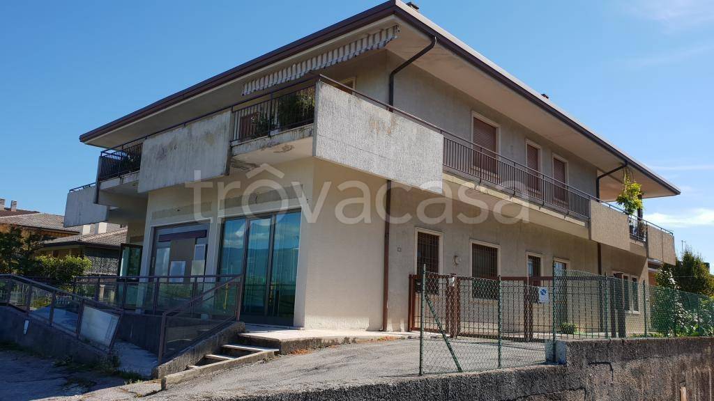 negozio in vendita a Marano Vicentino