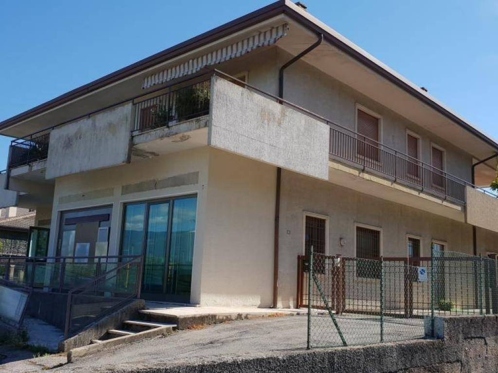 negozio in vendita a Marano Vicentino