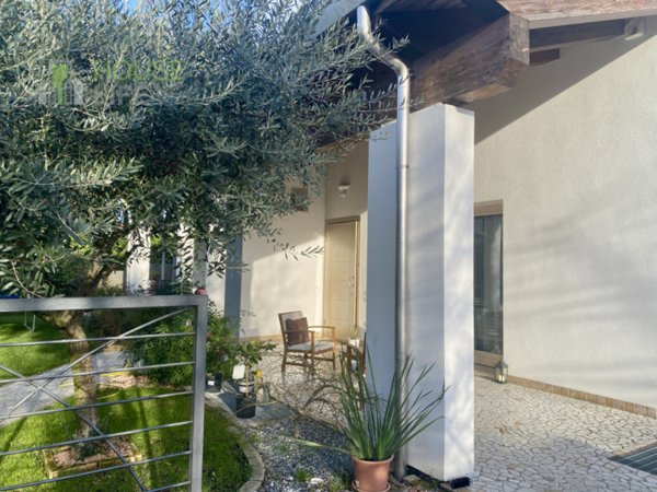 casa indipendente in vendita a Marano Vicentino