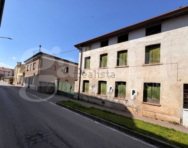 casa indipendente in vendita a Marano Vicentino