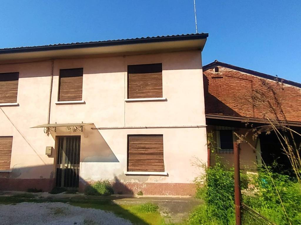 casa indipendente in vendita a Marano Vicentino