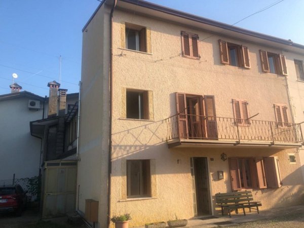 casa indipendente in vendita a Marano Vicentino