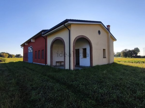 locale di sgombero in vendita a Marano Vicentino