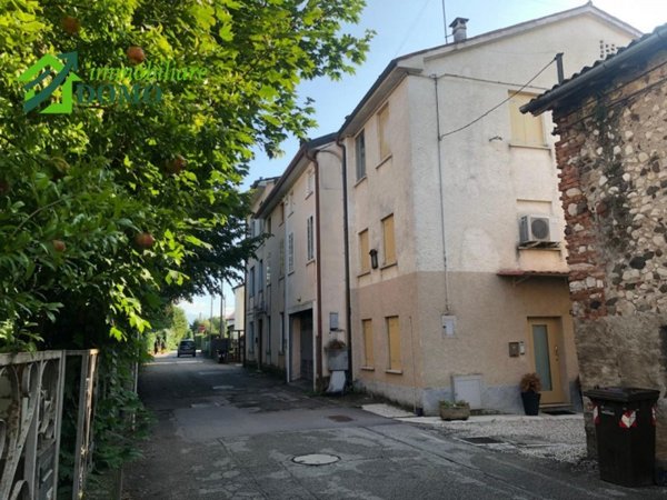 casa indipendente in vendita a Marano Vicentino