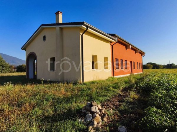 locale commerciale in vendita a Marano Vicentino