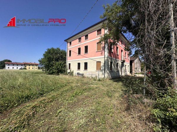 casa indipendente in vendita a Marano Vicentino
