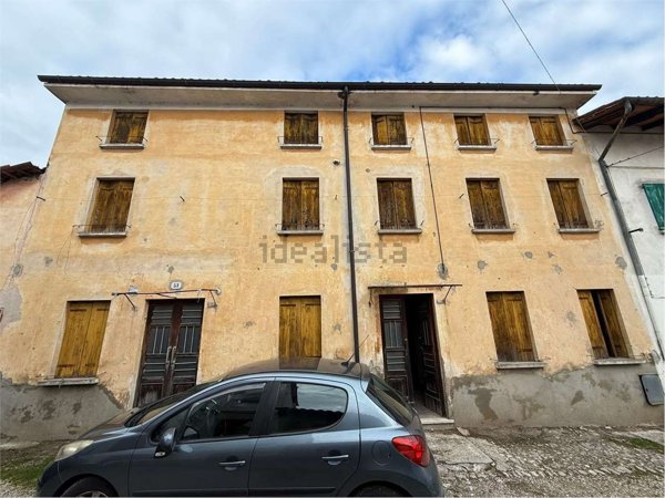 casa indipendente in vendita a Marano Vicentino