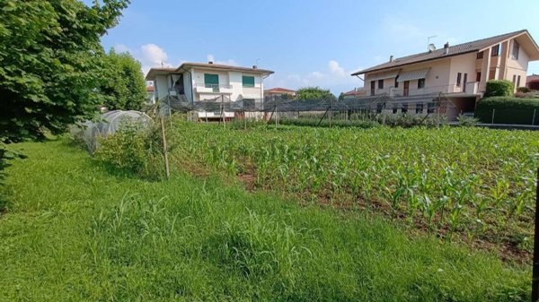 terreno edificabile in vendita a Marano Vicentino