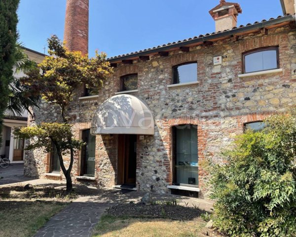 negozio in vendita a Marano Vicentino