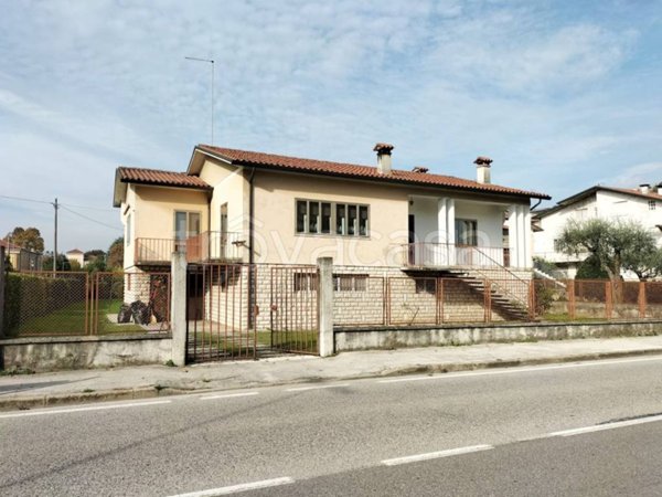 casa indipendente in vendita a Marostica