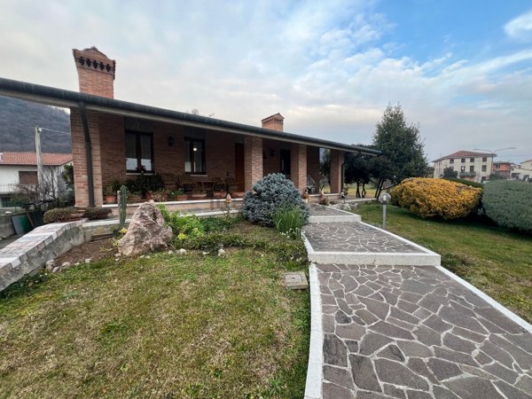 casa indipendente in vendita a Marostica