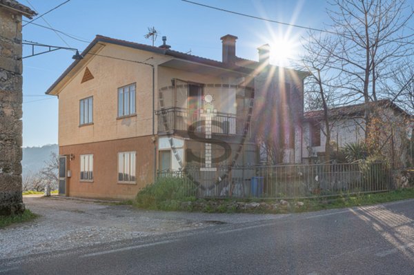 casa indipendente in vendita a Marostica in zona Vallonara