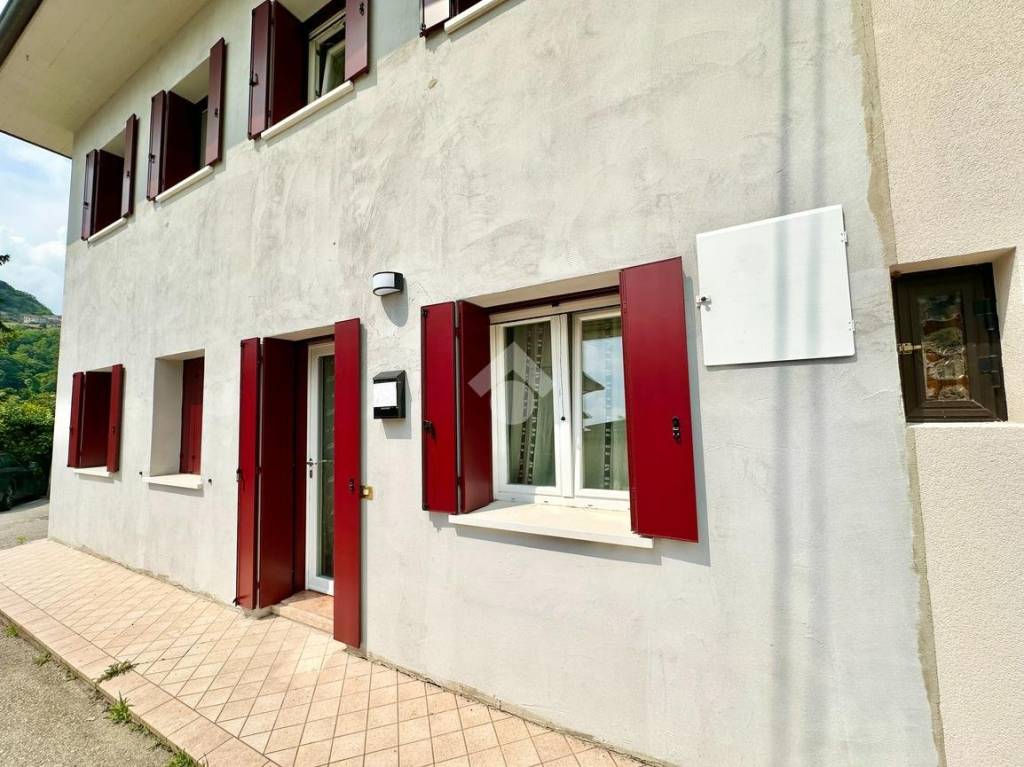 casa indipendente in vendita a Marostica