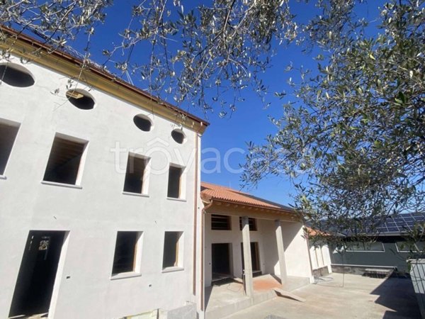 casa indipendente in vendita a Marostica in zona Marsan
