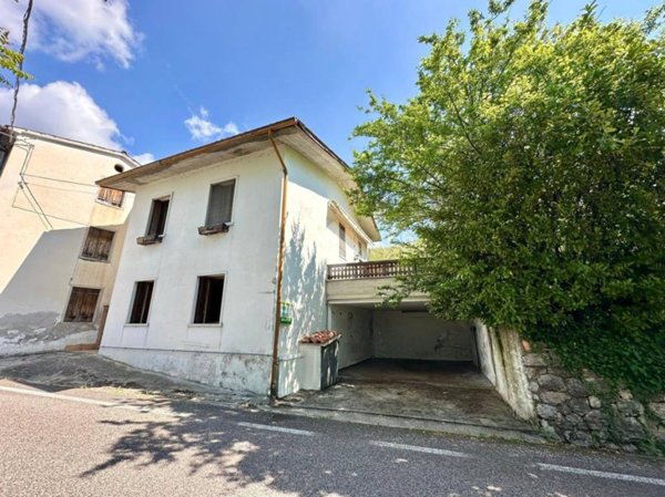 casa indipendente in vendita a Marostica in zona Pradipaldo