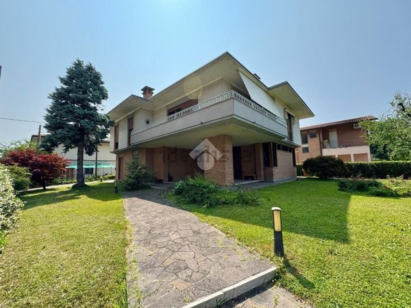 casa indipendente in vendita a Marostica