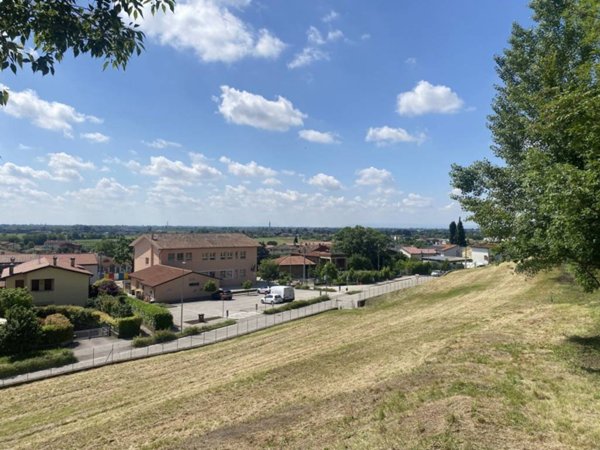 terreno edificabile in vendita a Marostica in zona Marsan