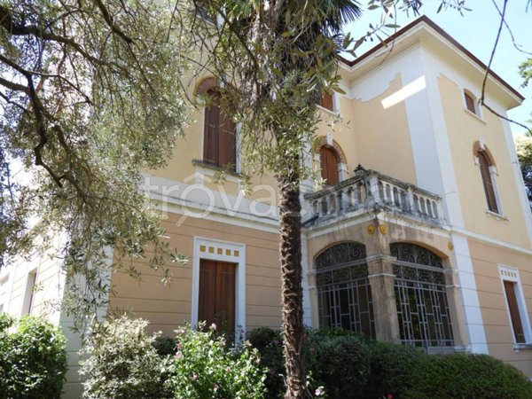 casa indipendente in vendita a Marostica