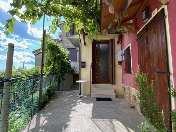 casa indipendente in vendita a Marostica in zona Crosara