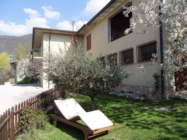 casa indipendente in vendita a Marostica in zona Pradipaldo