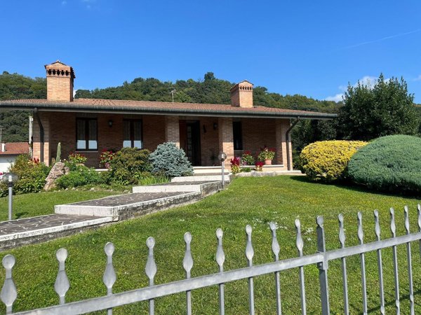 casa indipendente in vendita a Marostica