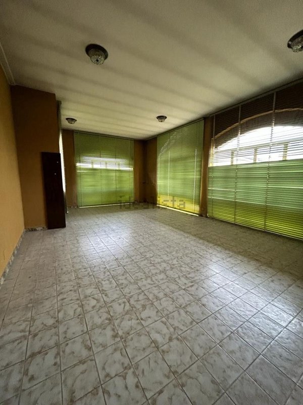 locale di sgombero in vendita a Marostica