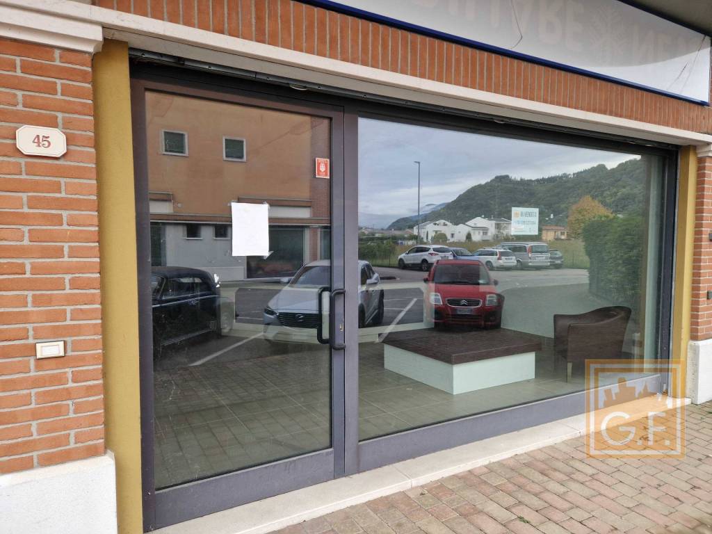 negozio in vendita a Marostica