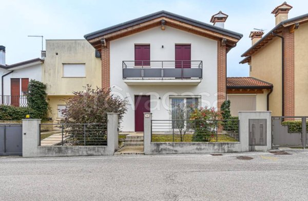 casa indipendente in vendita a Marostica