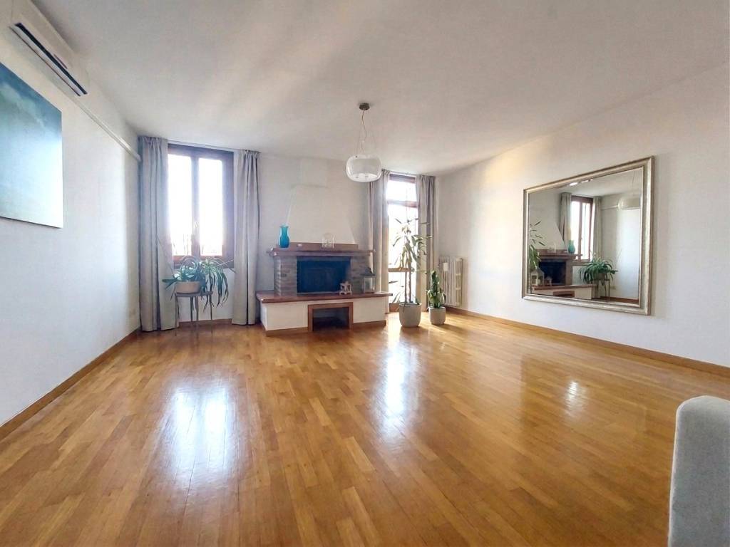 casa indipendente in vendita a Marostica