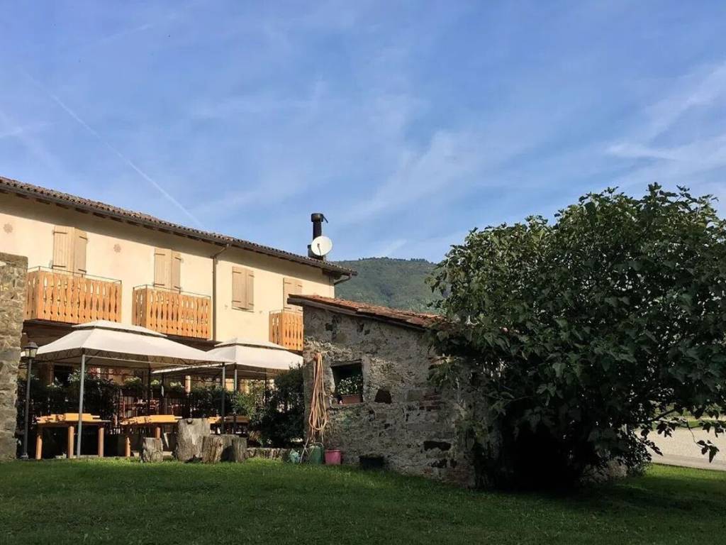 negozio in vendita a Marostica in zona Vallonara