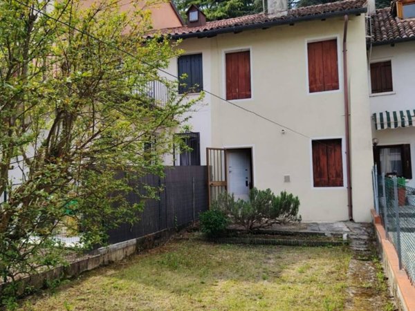 casa indipendente in vendita a Marostica