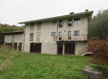 appartamento in vendita a Marostica in zona Crosara
