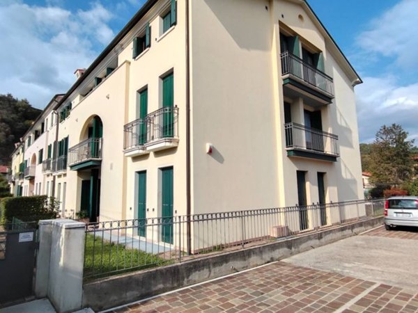 ufficio in vendita a Marostica