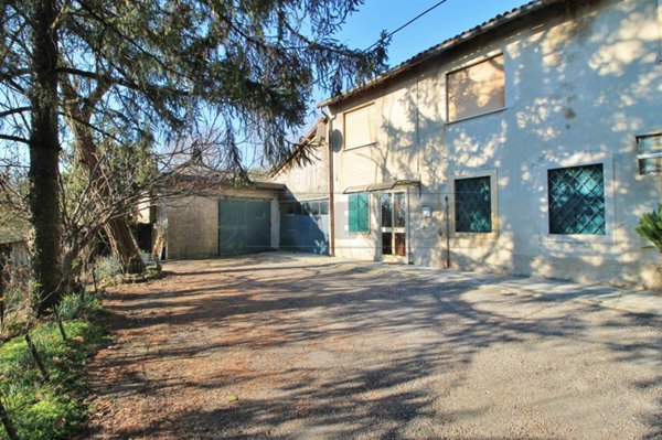 casa indipendente in vendita a Montebello Vicentino