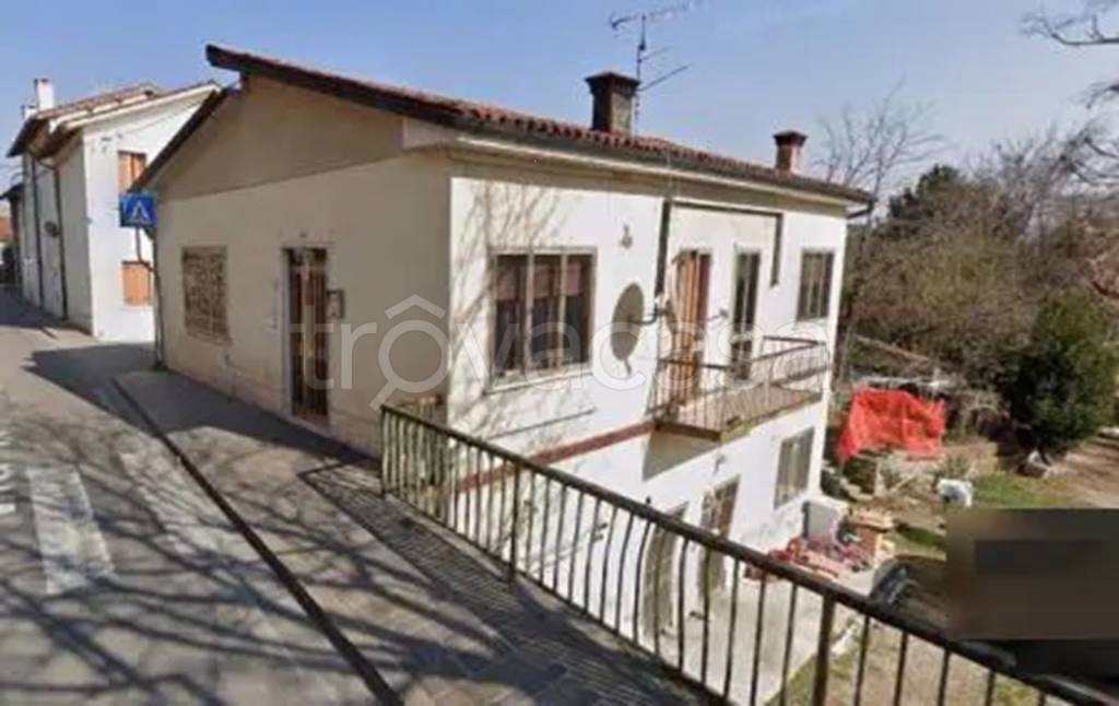 appartamento in vendita a Montebello Vicentino