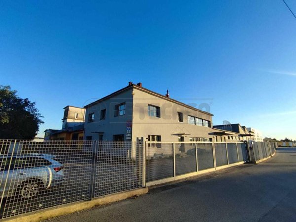 negozio in vendita a Montebello Vicentino
