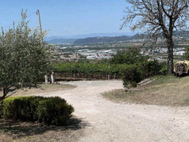 casa indipendente in vendita a Montebello Vicentino
