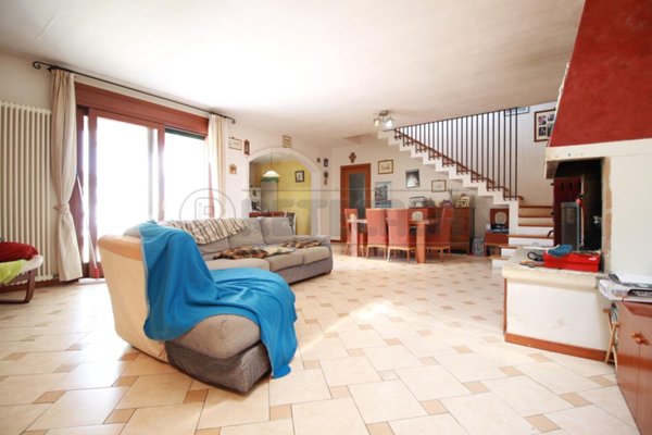 appartamento in vendita a Montebello Vicentino