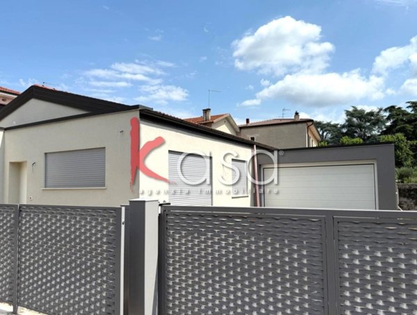 casa indipendente in vendita a Montebello Vicentino