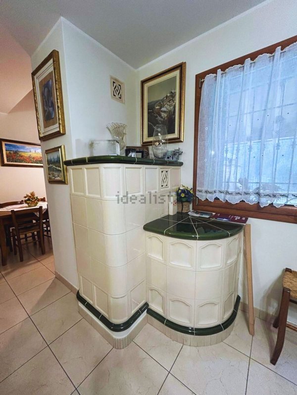 casa indipendente in vendita a Montebello Vicentino