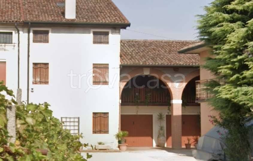 casa indipendente in vendita a Montebello Vicentino