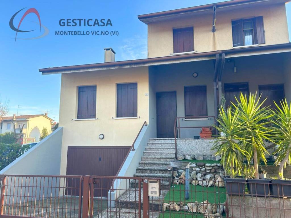 casa indipendente in vendita a Montebello Vicentino