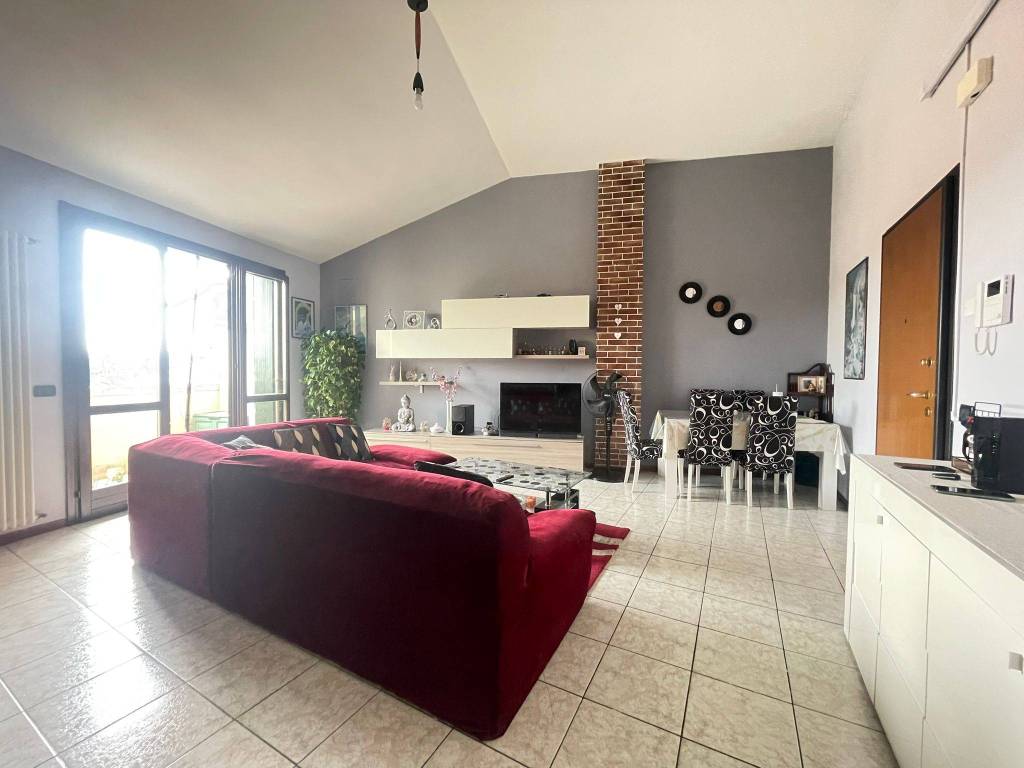 appartamento in vendita a Montebello Vicentino