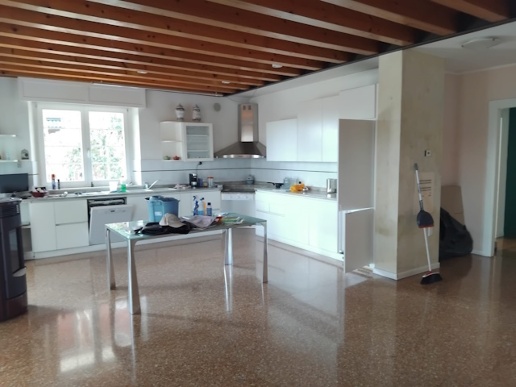 casa indipendente in vendita a Montebello Vicentino