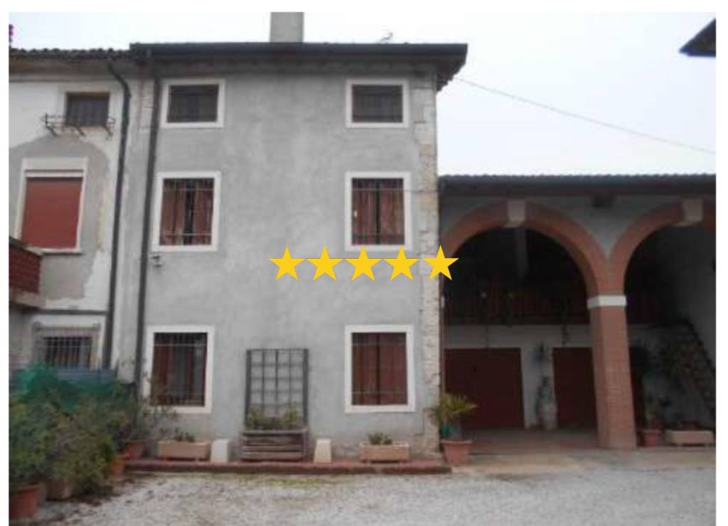 casa indipendente in vendita a Montebello Vicentino