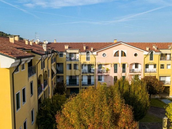 appartamento in vendita a Montebello Vicentino